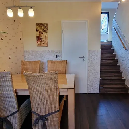 Komfort-fewo Maisonette-traum- Fuer Geniesser * Stryck